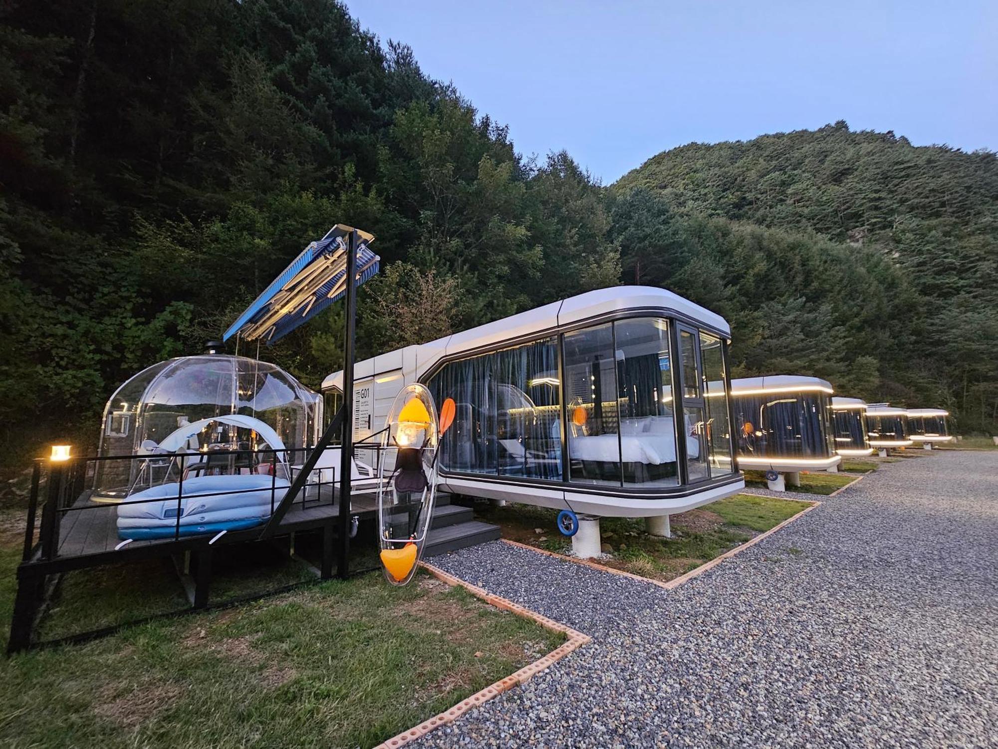 Galaxy X Hotel Type Caravan Glamping & Pension 평창 외부 사진